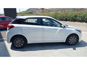 Hyundai i20 1.1 CRDi Fresh  - Foto 17