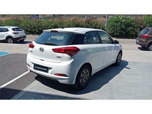 Hyundai i20 1.1 CRDi Fresh  - Foto 15