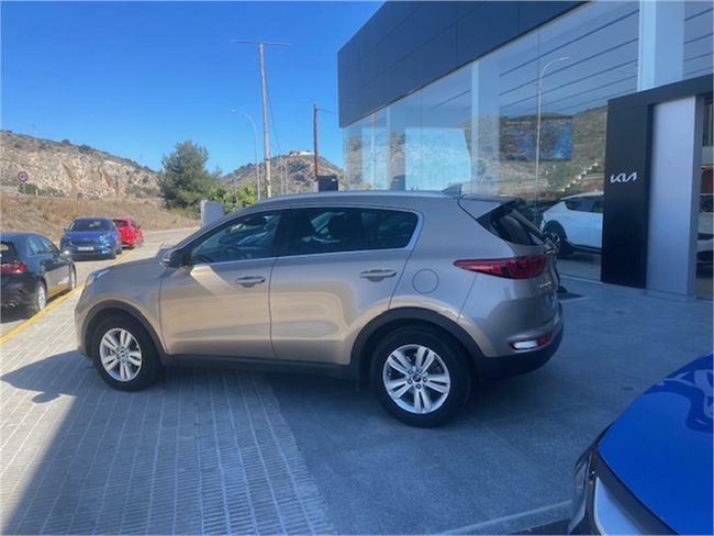 Kia Sportage 1.6 GDi 97kW (132CV) Drive 4x2  - Foto 7