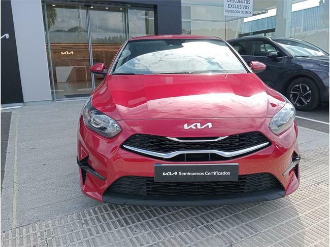 Kia Ceed 1.6 MHEV iMT 100kW (136CV) Drive  - Foto 10