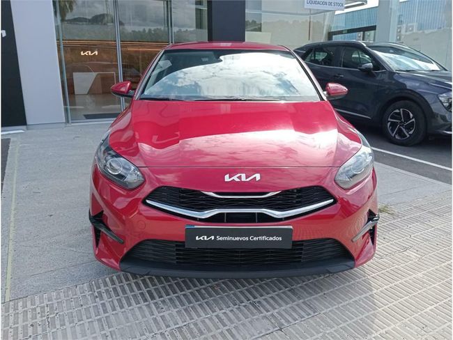 Kia Ceed 1.6 MHEV iMT 100kW (136CV) Drive  - Foto 9