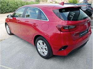 Kia Ceed 1.6 MHEV iMT 100kW (136CV) Drive  - Foto 19