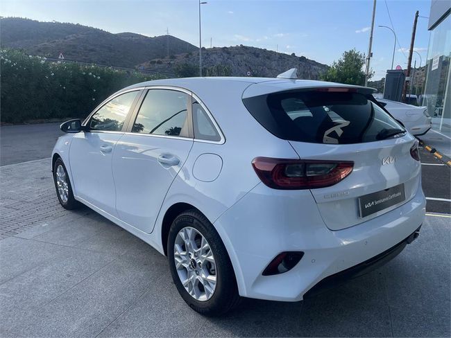 Kia Ceed 1.0 T-GDi 88kW (120CV) Drive  - Foto 10