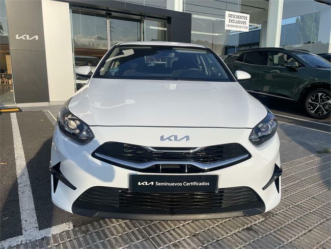 Kia Ceed 1.0 T-GDi 88kW (120CV) Drive  - Foto 8