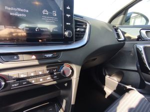 Kia XCeed 1.6 GDi PHEV 104kW (141CV) eDrive  - Foto 27