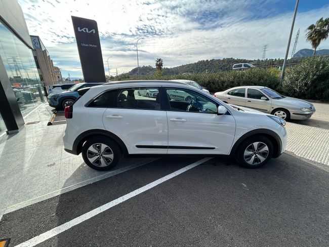 Kia Niro 1.6 GDi HEV 104kW (141CV) Drive  - Foto 8