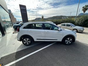 Kia Niro 1.6 GDi HEV 104kW (141CV) Drive  - Foto 13