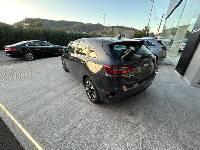 Kia Ceed 1.0 T-GDi 74kW (100CV) Drive  - Foto 13