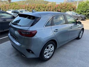 Kia Ceed 1.0 T-GDi 88kW (120CV) Drive  - Foto 11