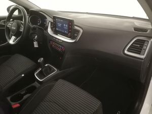 Kia Ceed 5p 1.0 T-GDi 120CV Drive   - Foto 9