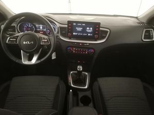 Kia Ceed 5p 1.0 T-GDi 120CV Drive   - Foto 7