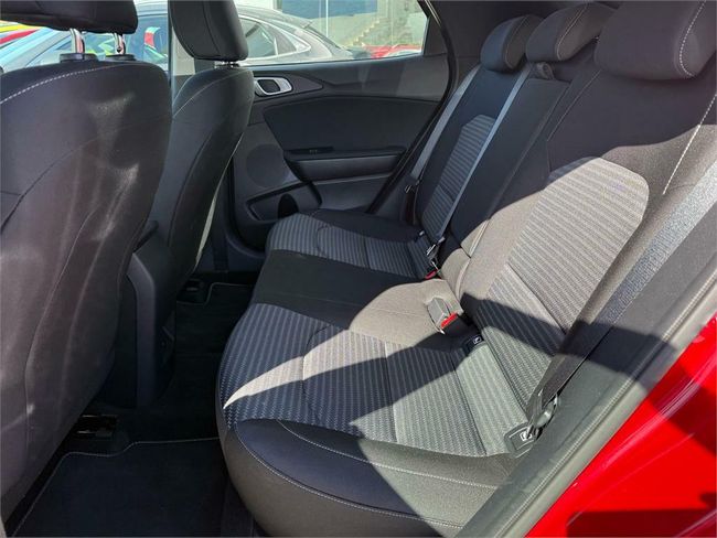 Kia XCeed 1.0 T-GDi Drive 74kW (100CV)  - Foto 18