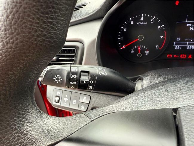 Kia Rio 1.2 DPi 62kW (84CV) Concept  - Foto 17