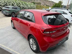 Kia Rio 1.2 DPi 62kW (84CV) Concept  - Foto 7