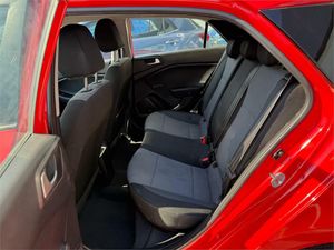 Hyundai i20 1.2 MPI 62kW (85CV) Essence  - Foto 31
