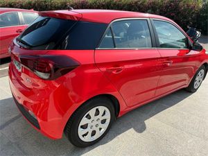 Hyundai i20 1.2 MPI 62kW (85CV) Essence  - Foto 7