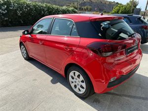 Hyundai i20 1.2 MPI 62kW (85CV) Essence  - Foto 11