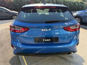 Kia Ceed 1.0 T-GDi 74kW (100CV) Concept  - Foto 11