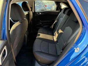 Kia Ceed 1.0 T-GDi 74kW (100CV) Concept  - Foto 39