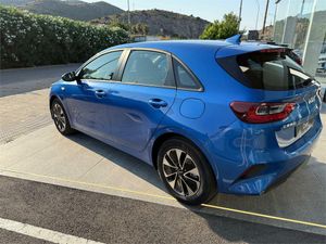 Kia Ceed 1.0 T-GDi 74kW (100CV) Concept  - Foto 9