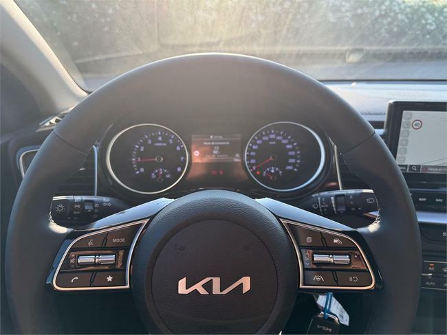 Kia Ceed 1.0 T-GDi 74kW (100CV) Drive  - Foto 9