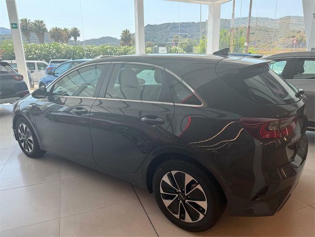 Kia Ceed 1.0 T-GDi 74kW (100CV) Drive  - Foto 7