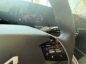 Kia Niro 1.6 GDi HEV 95kW (129CV) Concept  - Foto 25