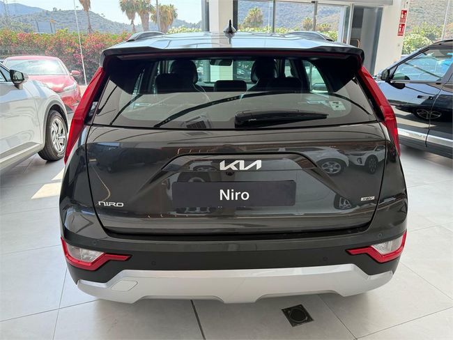 Kia Niro 1.6 GDi HEV 95kW (129CV) Concept  - Foto 6