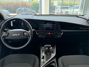 Kia Niro 1.6 GDi HEV 95kW (129CV) Concept  - Foto 17