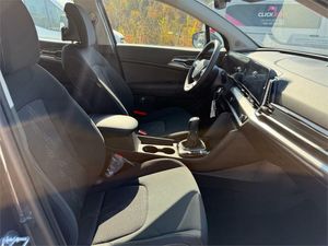 Kia Sportage 1.6 T-GDi MHEV 118kW (160CV) Drive 17