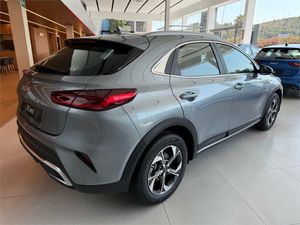 Kia XCeed 1.0 T-GDi Drive 74kW (100CV)  - Foto 7
