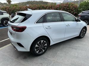 Kia Ceed 1.0 T-GDi 74kW (100CV) Drive  - Foto 11