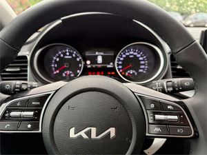 Kia Ceed 1.0 T-GDi 74kW (100CV) Drive  - Foto 13
