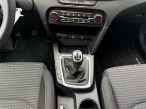 Kia Ceed 1.0 T-GDi 74kW (100CV) Drive  - Foto 17