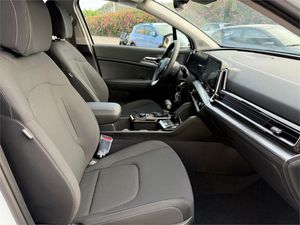 Kia Sportage 1.6 T-GDi MHEV 118kW Business 4x2 DCT  - Foto 31