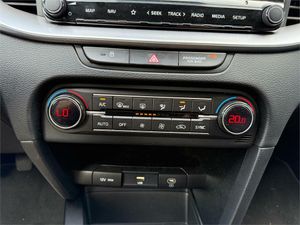 Kia XCeed 1.0 T-GDi Drive 74kW (100CV)  - Foto 21