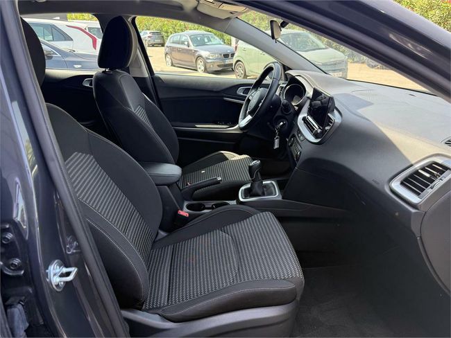 Kia XCeed 1.0 T-GDi Drive 74kW (100CV)  - Foto 15