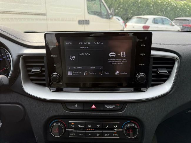 Kia Ceed 1.0 T-GDi 88kW (120CV) Drive  - Foto 11