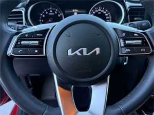 Kia Ceed Tourer 1.0 T-GDi 88kW (120CV) Tech  - Foto 23