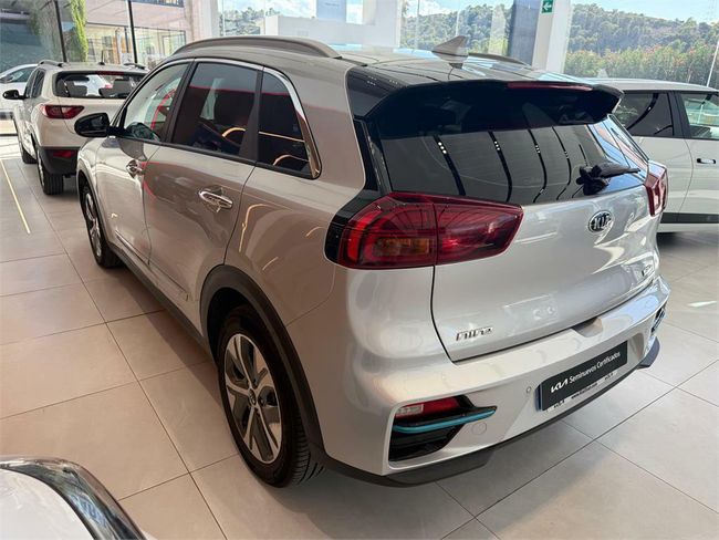 Kia e-Niro e-Niro 150kW (204CV) Drive (Long Range)  - Foto 8