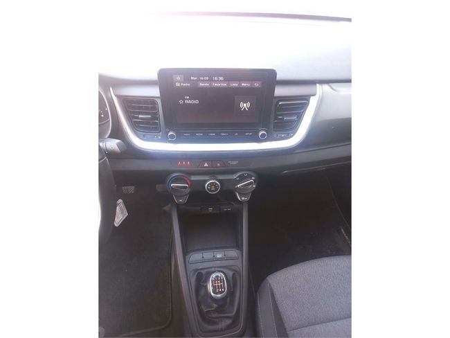 Kia Stonic 1.0 T-GDi 74kW (100CV) MHEV MT Concept  - Foto 9