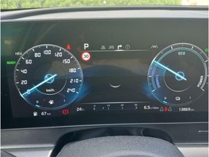 Kia Sportage 1.6 T-GDi PHEV 198kW (265CV) Tech 4x4  - Foto 33