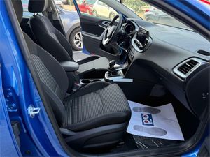 Kia XCeed 1.0 T-GDi Drive 74kW (100CV)  - Foto 29
