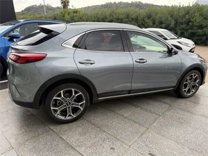 Kia XCeed 1.6 MHEV Emotion 100kW (136CV) DCT  - Foto 7