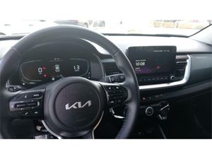 Kia Stonic 1.0 T-GDi 74kW (100CV) MHEV MT Business  - Foto 15