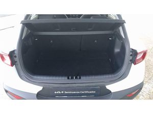 Kia Stonic 1.0 T-GDi 74kW (100CV) MHEV MT Business  - Foto 23