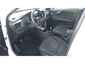 Kia Stonic 1.0 T-GDi 74kW (100CV) MHEV MT Business  - Foto 19