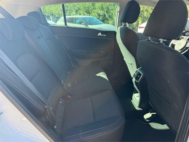 Kia Sportage 1.6 GDi 97kW (132CV) Black Edition 4x2  - Foto 18