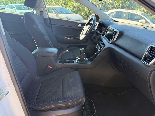 Kia Sportage 1.6 GDi 97kW (132CV) Black Edition 4x2  - Foto 17