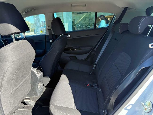 Kia Sportage 1.6 GDi 97kW (132CV) Black Edition 4x2  - Foto 16